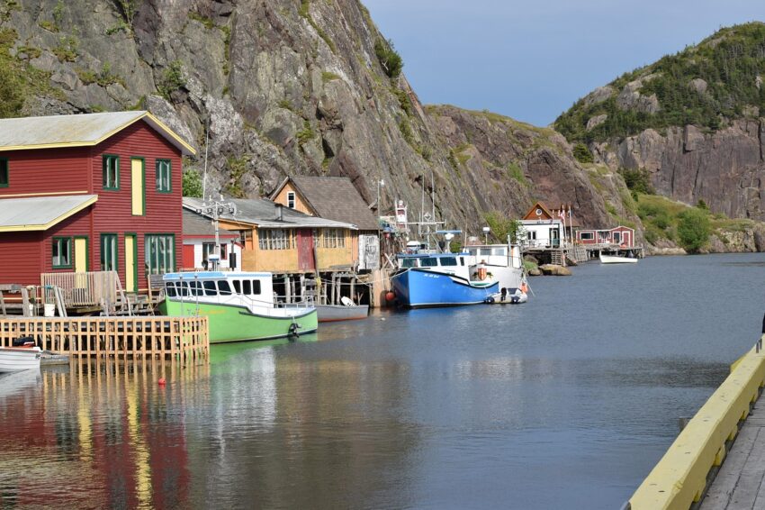 st john's newfoundland, coastal houses